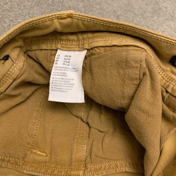 American eagle khakis - Picture 2 of 3